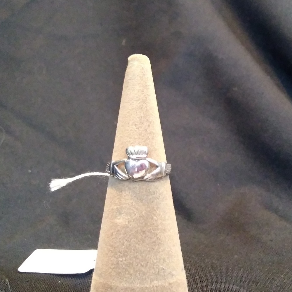 Sterling Claddagh Ring